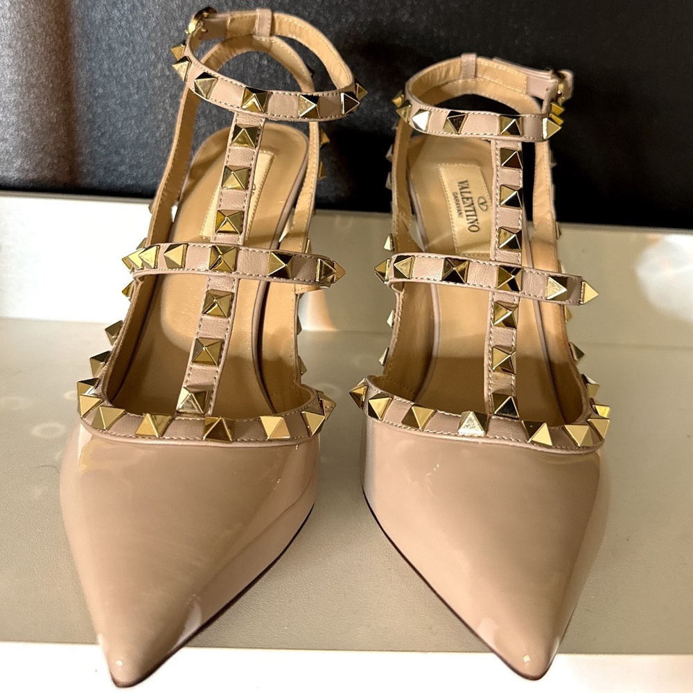 Valentino Rockstud Metallic Leather Heels – NEW – Full Set Included